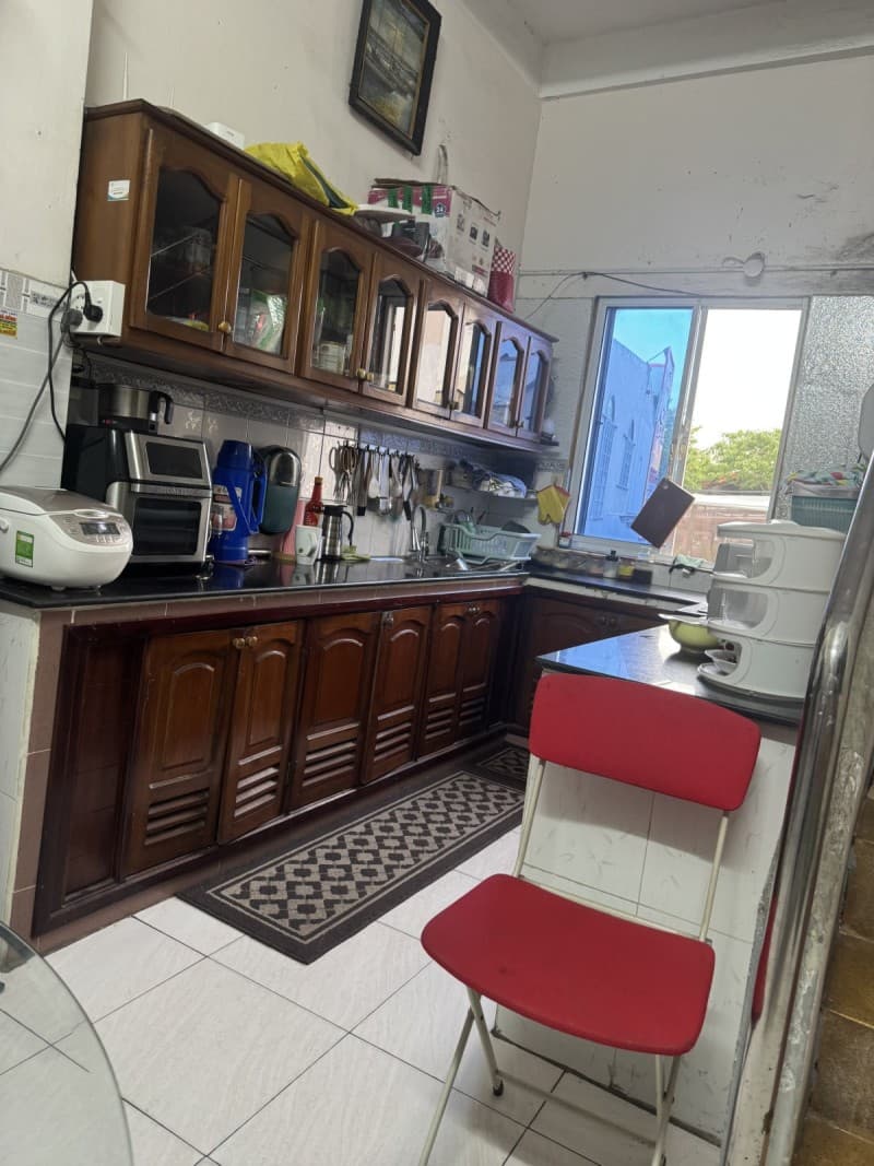 Nhà 3 tầng 146m² mặt tiền 6.5m Cô Giang, Hải Châu — tiềm năng kinh doanh, mặt tiền đường lớn, ô tô đỗ cửa, tiềm năng tăng giá