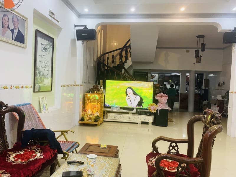 Nhà 4 tầng 172m² mặt tiền 7.2m Nguyễn Phan Vinh, Sơn Trà — gần biển, gần chợ, gần trường học, tiềm năng kinh doanh