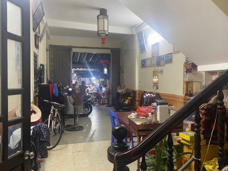 Nhà 2 tầng 584m² mặt tiền 12.3m Nguyễn Duy Hiệu, Sơn Trà — gần biển, tiềm năng kinh doanh, mặt tiền đường lớn, ô tô đỗ cửa