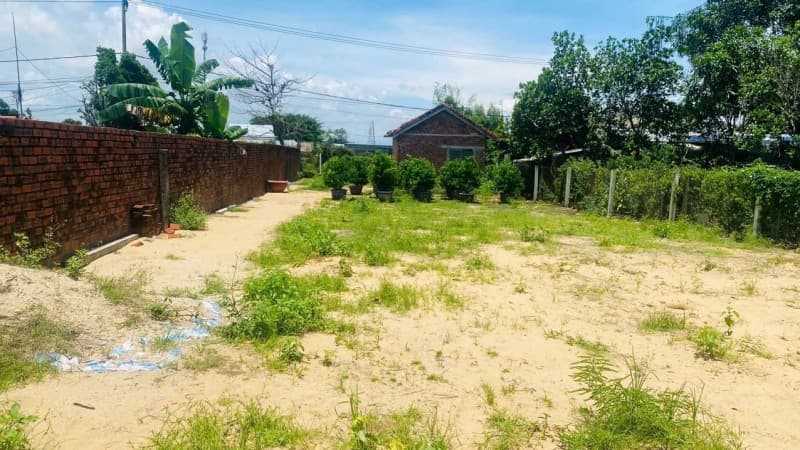 Đất 500m² mặt tiền 9m Bàu Ốc Thượng, Hội An — gần trường học, tiềm năng kinh doanh, mặt tiền đường lớn, ô tô đỗ cửa