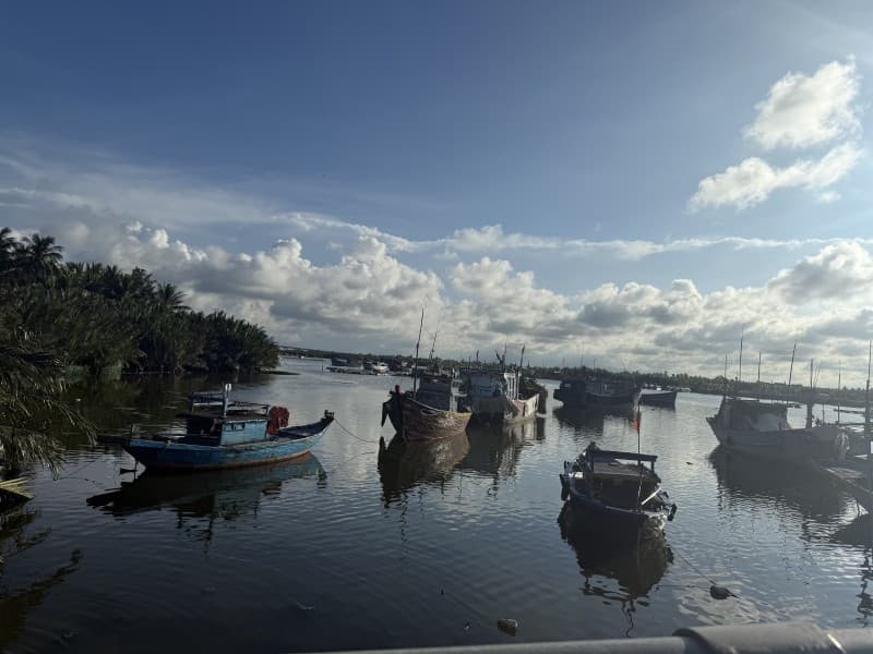 Đất 241m² mặt tiền 14m Đường Phủ Đồng Thiên Vương, Hội An — gần biển, tiềm năng kinh doanh, mặt tiền đường lớn, ô tô đỗ cửa