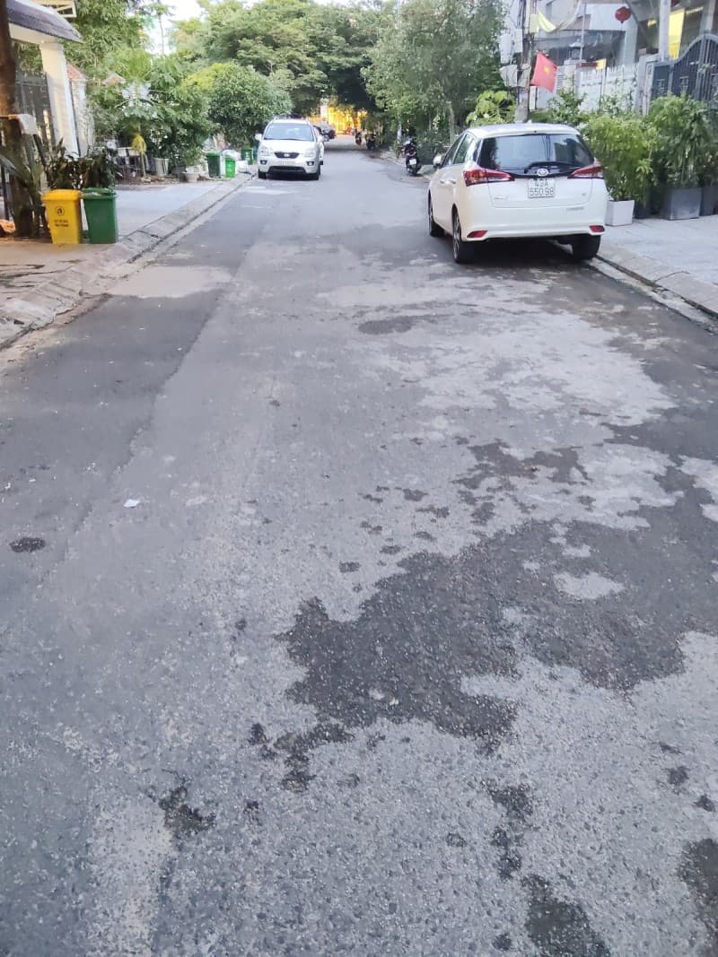 Nhà 3 tầng 160m² mặt tiền 5.5m Ngũ Hành Sơn, Ngũ Hành Sơn — ô tô đỗ cửa, có dòng tiền, khai thác du lịch