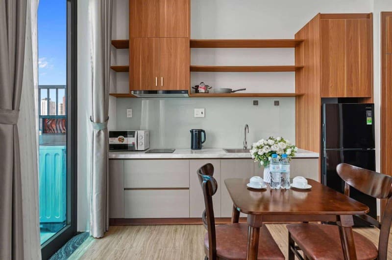 Nhà 5 tầng 102m² mặt tiền 6m Khuê Mỹ Đông 15, Ngũ Hành Sơn — tiềm năng kinh doanh, mặt tiền đường lớn, ô tô đỗ cửa, có dòng tiền