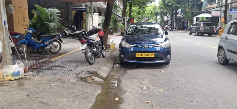 Nhà 3 tầng 82.3m² mặt tiền 5m Núi Thành, Hải Châu — tiềm năng kinh doanh, mặt tiền đường lớn, ô tô đỗ cửa, có dòng tiền