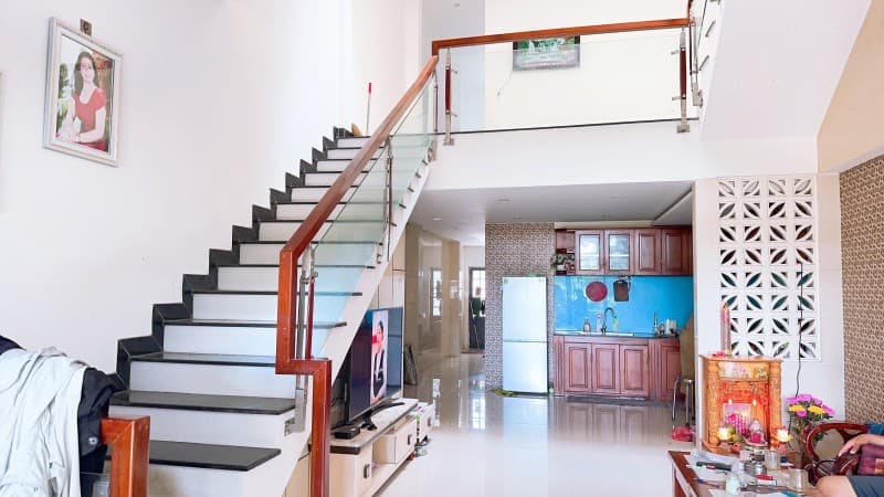 Nhà 3 tầng 86.4m² mặt tiền 4.8m Mỹ An 6, Ngũ Hành Sơn — mặt tiền đường lớn, ô tô đỗ cửa, tiềm năng tăng giá