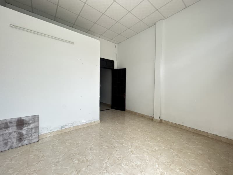 Nhà 3 tầng 112.5m² mặt tiền 4.5m Lý Thái Tông, Thanh Khê — gần biển, tiềm năng kinh doanh, mặt tiền đường lớn, ô tô đỗ cửa