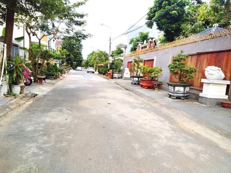 Đất 398.5m² mặt tiền 15m Trần Nhân Tông, Hội An — gần biển, gần chợ, gần trường học, tiềm năng kinh doanh, ô tô đỗ cửa