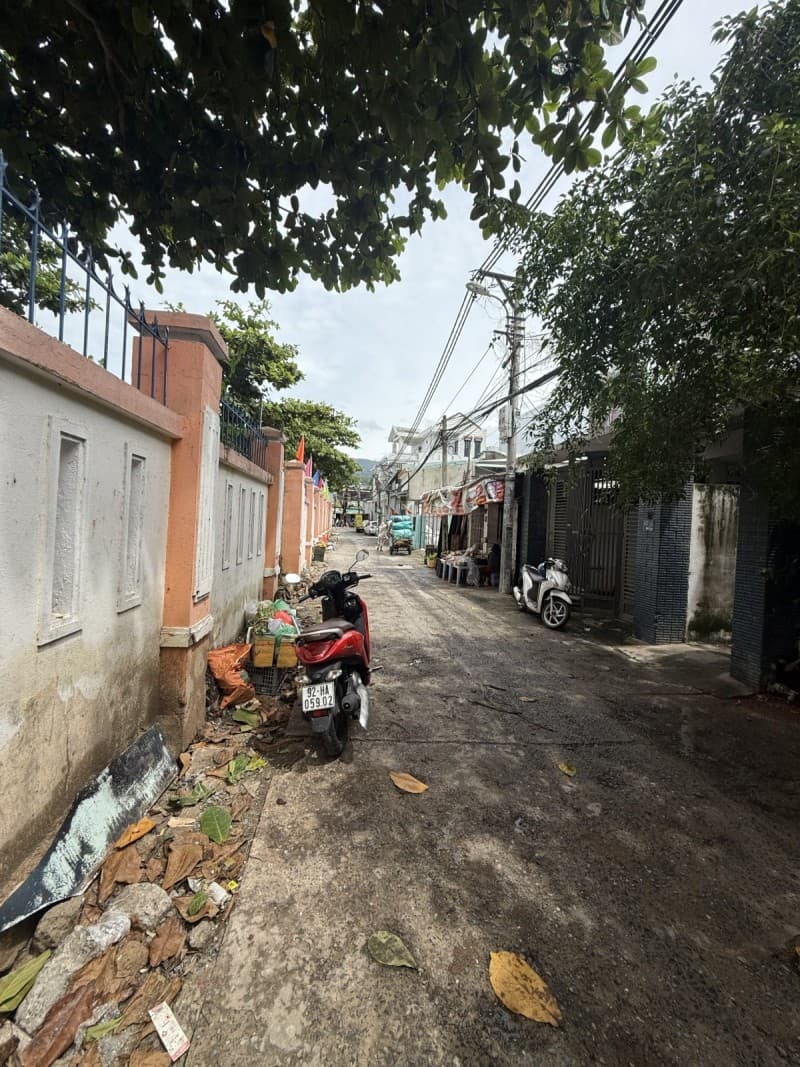 Nhà cấp 4 423m² mặt tiền 9m Nguyễn Phan Vinh, Sơn Trà — gần biển, mặt tiền đường lớn, tiềm năng tăng giá