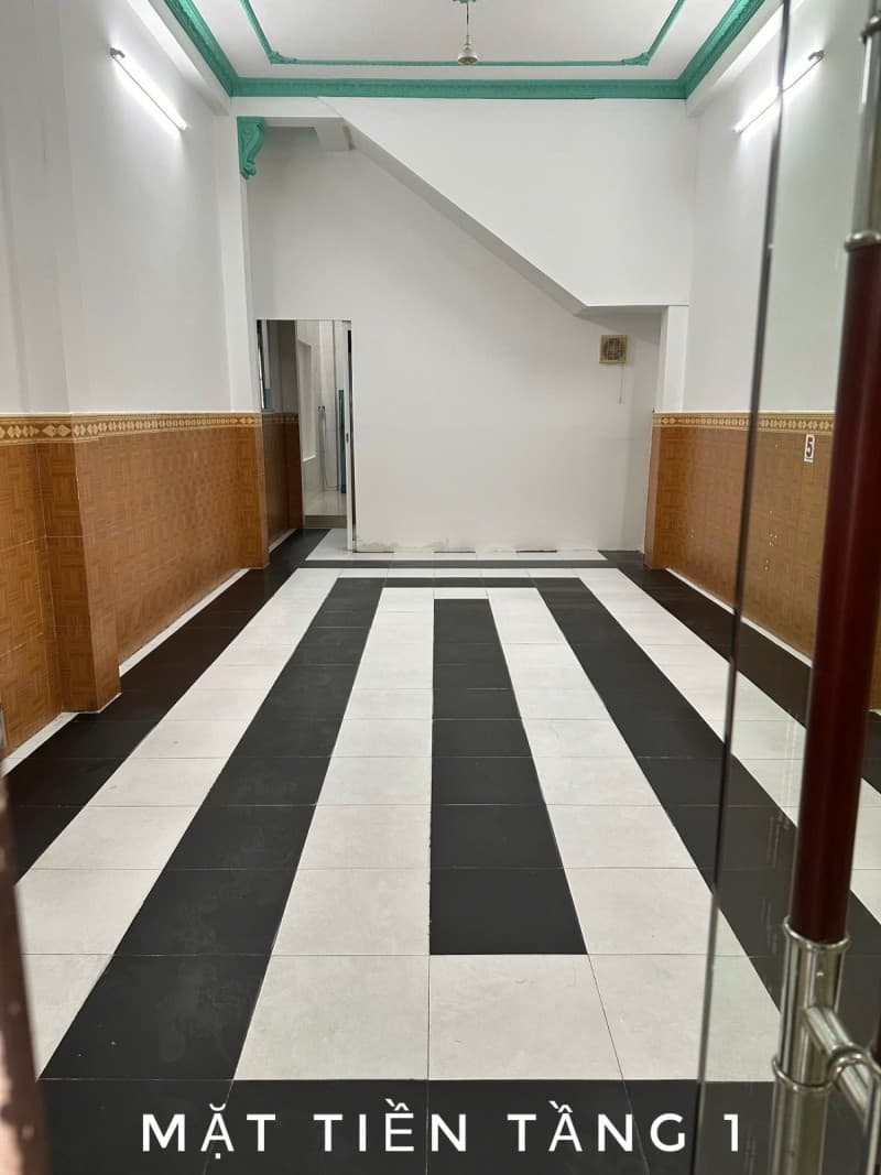 Nhà 3 tầng 54m² mặt tiền 4m Võ Văn Tần, Thanh Khê — gần chợ, gần trường học, tiềm năng kinh doanh, mặt tiền đường lớn