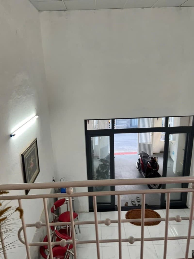 Nhà 2 tầng 114m² mặt tiền 7.7m Nguyễn Phan Vinh, Sơn Trà — gần biển, gần chợ, tiềm năng kinh doanh, mặt tiền đường lớn