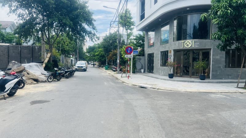 Đất 98m² mặt tiền 5m Bà Huyện Thanh Quan, Ngũ Hành Sơn — gần biển, mặt tiền đường lớn