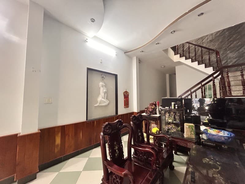 Nhà 2 tầng 98m² mặt tiền 4m Dũng Sĩ Thanh Khê, Thanh Khê — gần biển, tiềm năng kinh doanh, mặt tiền đường lớn, tiềm năng tăng giá