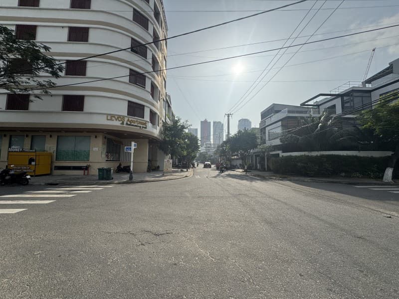 Đất 185m² mặt tiền 10m Nguyễn Đức An (Phạm Vấn), Sơn Trà — gần biển, tiềm năng kinh doanh, mặt tiền đường lớn, ô tô đỗ cửa