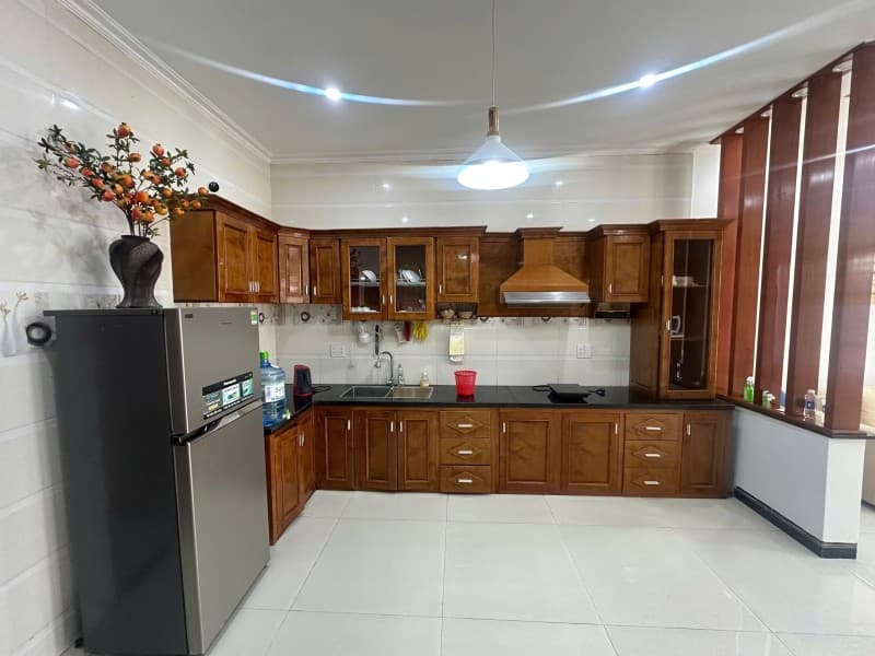 Nhà 3 tầng 126m² mặt tiền 6m Đặng Xuân Thiều, Ngũ Hành Sơn — gần biển, tiềm năng kinh doanh, mặt tiền đường lớn, ô tô đỗ cửa