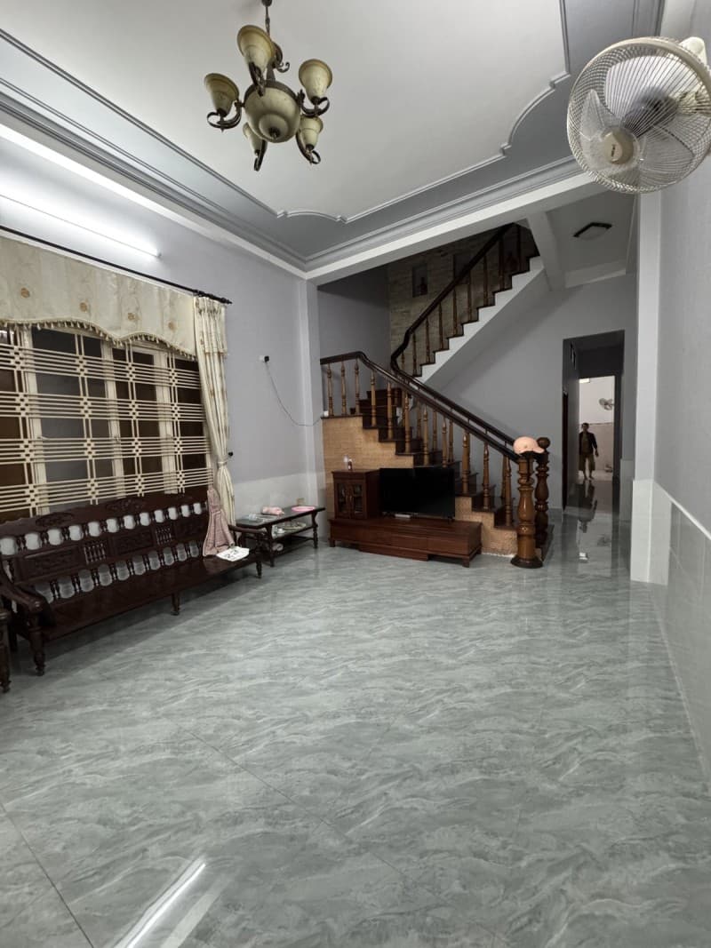 Nhà 2 tầng 142.5m² mặt tiền 5m Huy Cận, Cẩm Lệ — gần trường học, tiềm năng kinh doanh, mặt tiền đường lớn, ô tô đỗ cửa