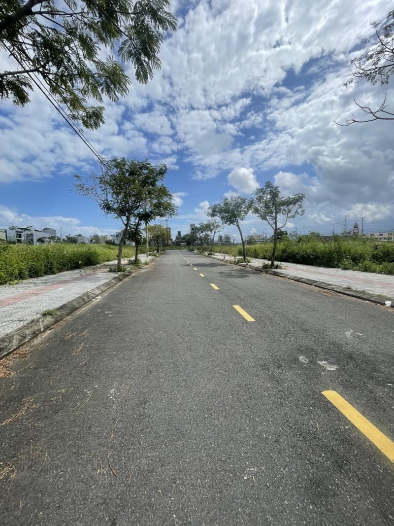 Nhà 5 tầng 125m² mặt tiền 25m Cồn Dầu 21, Cẩm Lệ — tiềm năng kinh doanh, mặt tiền đường lớn, ô tô đỗ cửa, có dòng tiền