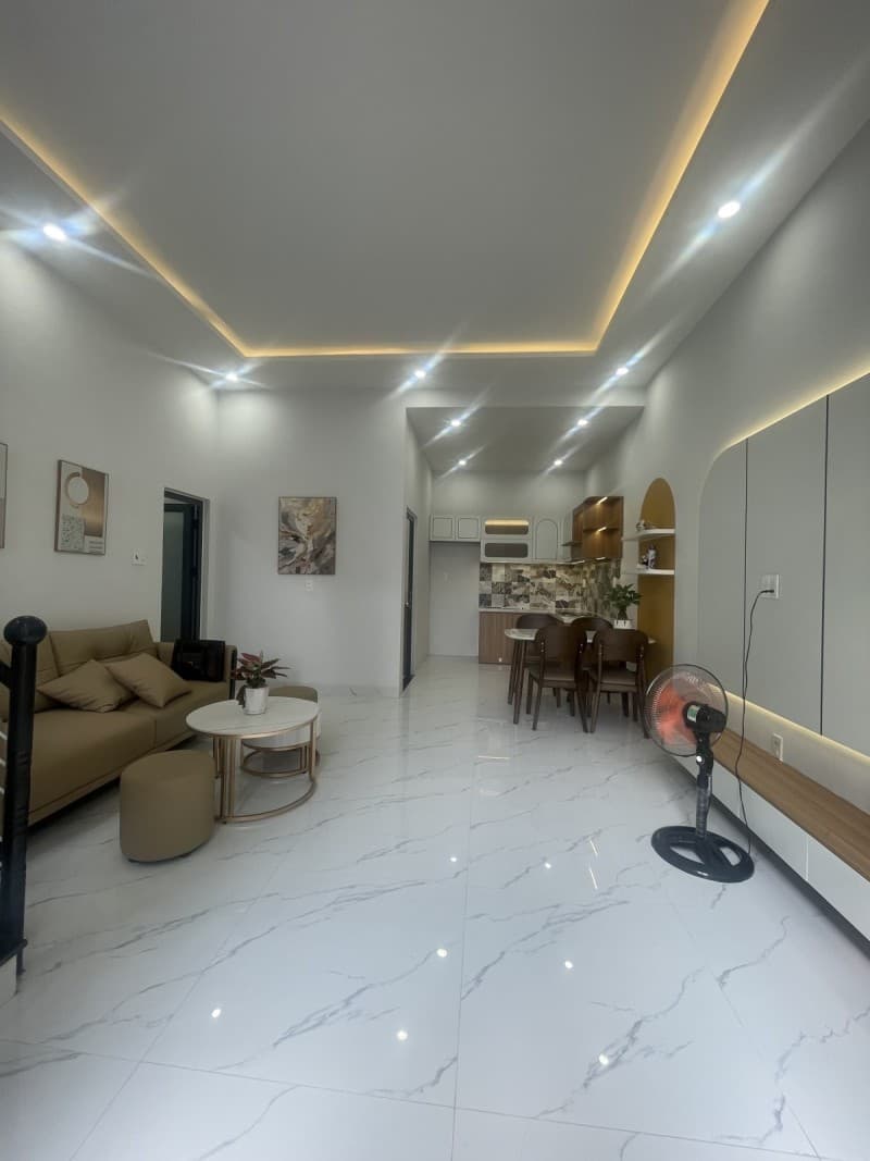 Nhà 2 tầng 47m² mặt tiền 5.95m Nguyễn Phước Nguyên, Thanh Khê — gần chợ, gần trường học, ô tô đỗ cửa, có dòng tiền