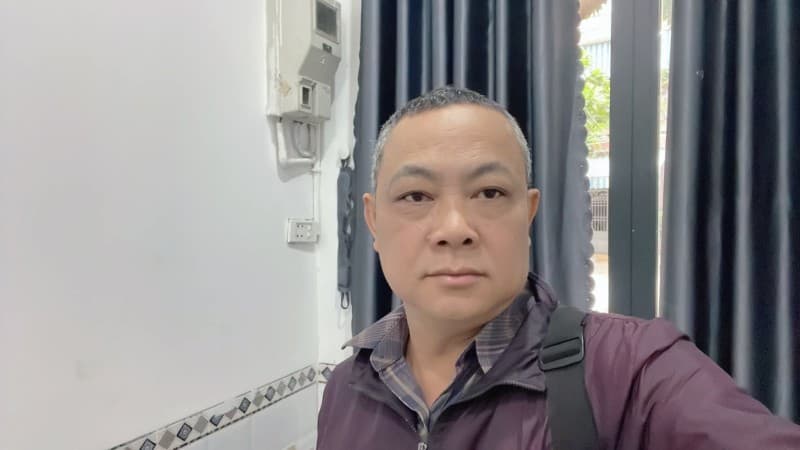 Nhà 3 tầng 15m² mặt tiền 2m Cô Giang, Hải Châu — gần chợ, gần trường học, gần bệnh viện, ô tô đỗ cửa