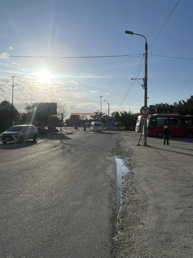 Đất 107m² mặt tiền 6m Rừng Dừa 7 Mẫu, Hội An — tiềm năng kinh doanh, mặt tiền đường lớn, ô tô đỗ cửa, có dòng tiền