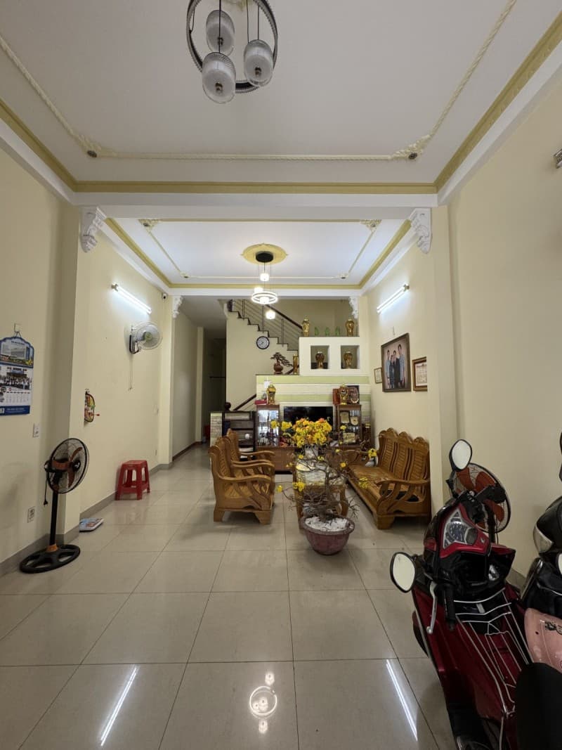 Nhà 3 tầng 126.3m² mặt tiền 4.5m Phan Thanh, Thanh Khê — gần bệnh viện, tiềm năng kinh doanh, mặt tiền đường lớn, ô tô đỗ cửa