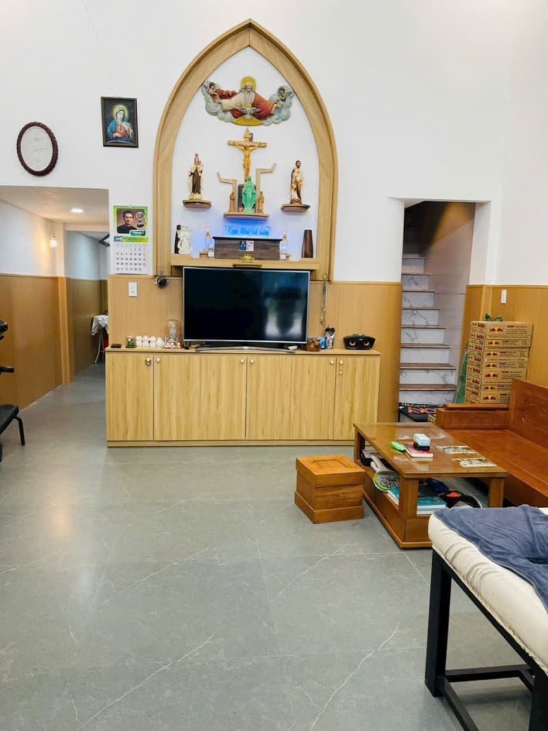 Nhà 2 tầng 117.5m² mặt tiền 5m Huỳnh Tịnh Của, Cẩm Lệ — mặt tiền đường lớn, ô tô đỗ cửa