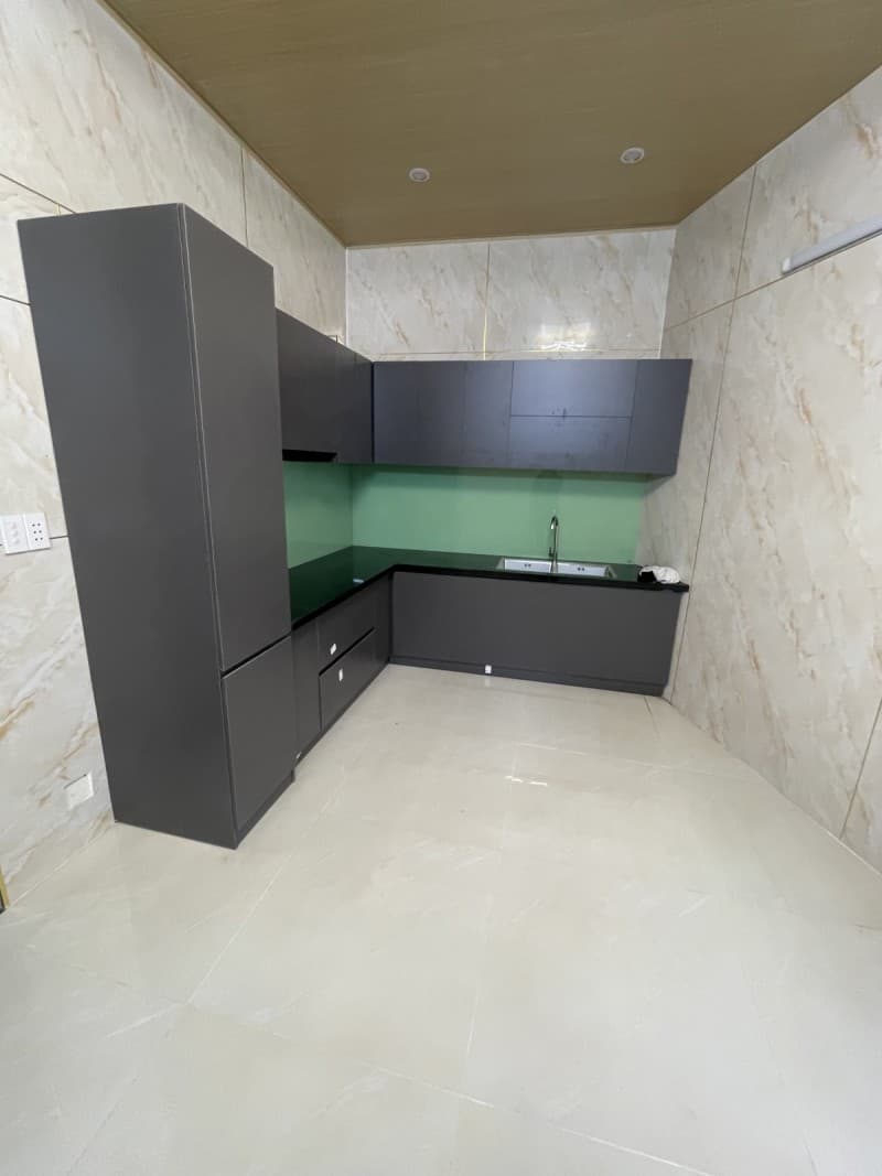 Nhà 2 tầng 100m² mặt tiền 5m Trường Chinh, Cẩm Lệ — gần trường học, mặt tiền đường lớn, ô tô đỗ cửa