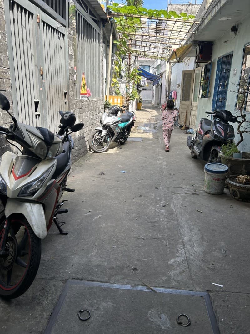 Nhà 89m² mặt tiền 5.5m Lê Vĩnh Huy, Hải Châu — gần chợ, gần trường học, gần bệnh viện, mặt tiền đường lớn