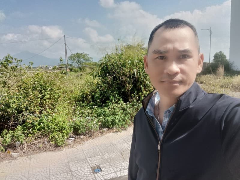 Nhà 12 tầng 198m² mặt tiền 16.5m Đất Lô số 1 Block B3-41 Ecocharm, Liên Chiểu — gần biển, tiềm năng kinh doanh, mặt tiền đường lớn, ô tô đỗ cửa