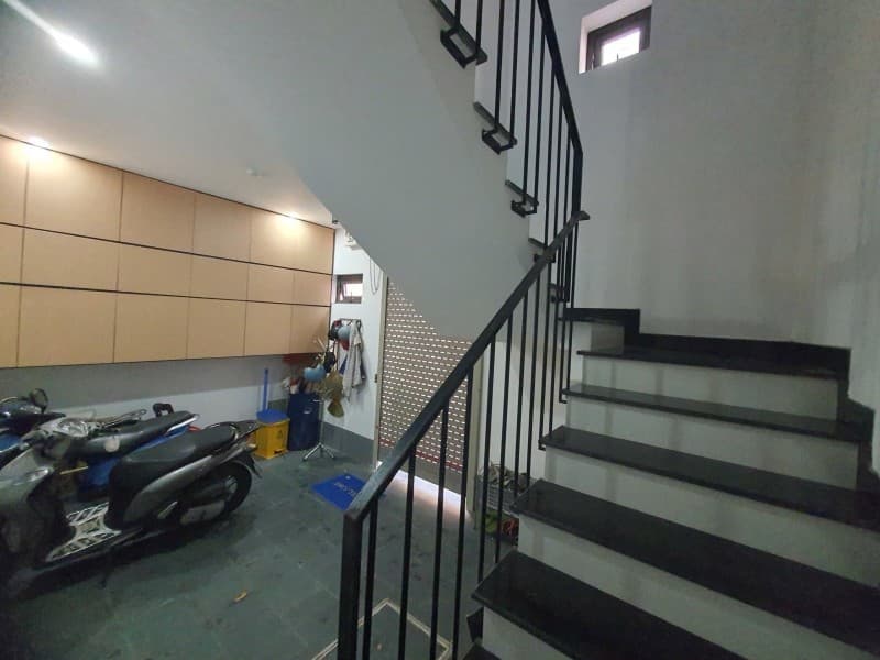 Nhà 5 tầng 75m² mặt tiền 7.5m Phan Huy Ích, Sơn Trà — tiềm năng kinh doanh, mặt tiền đường lớn, có dòng tiền