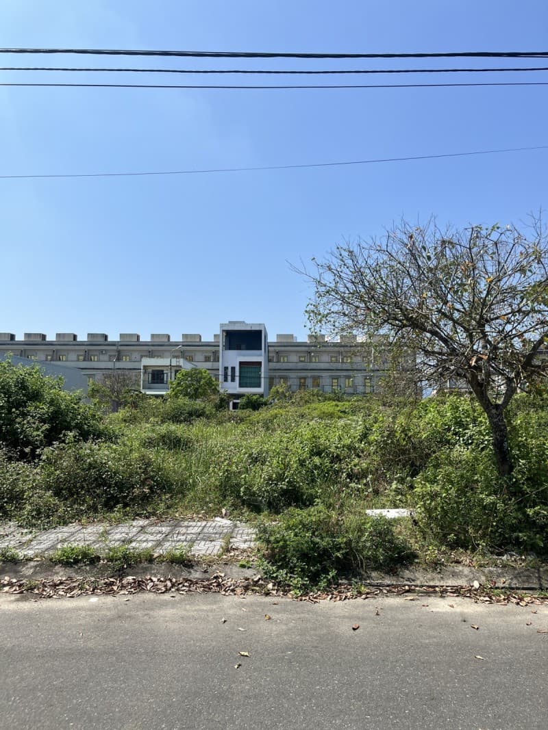 Đất 100m² mặt tiền 5m Trung Lập 15, Liên Chiểu — gần trường học, tiềm năng kinh doanh, mặt tiền đường lớn, ô tô đỗ cửa