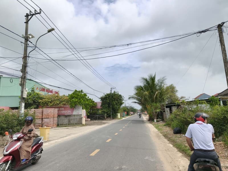 Đất 150m² mặt tiền 5m Lạc Long Quân, Điện Bàn — gần chợ, gần trường học, tiềm năng kinh doanh, mặt tiền đường lớn