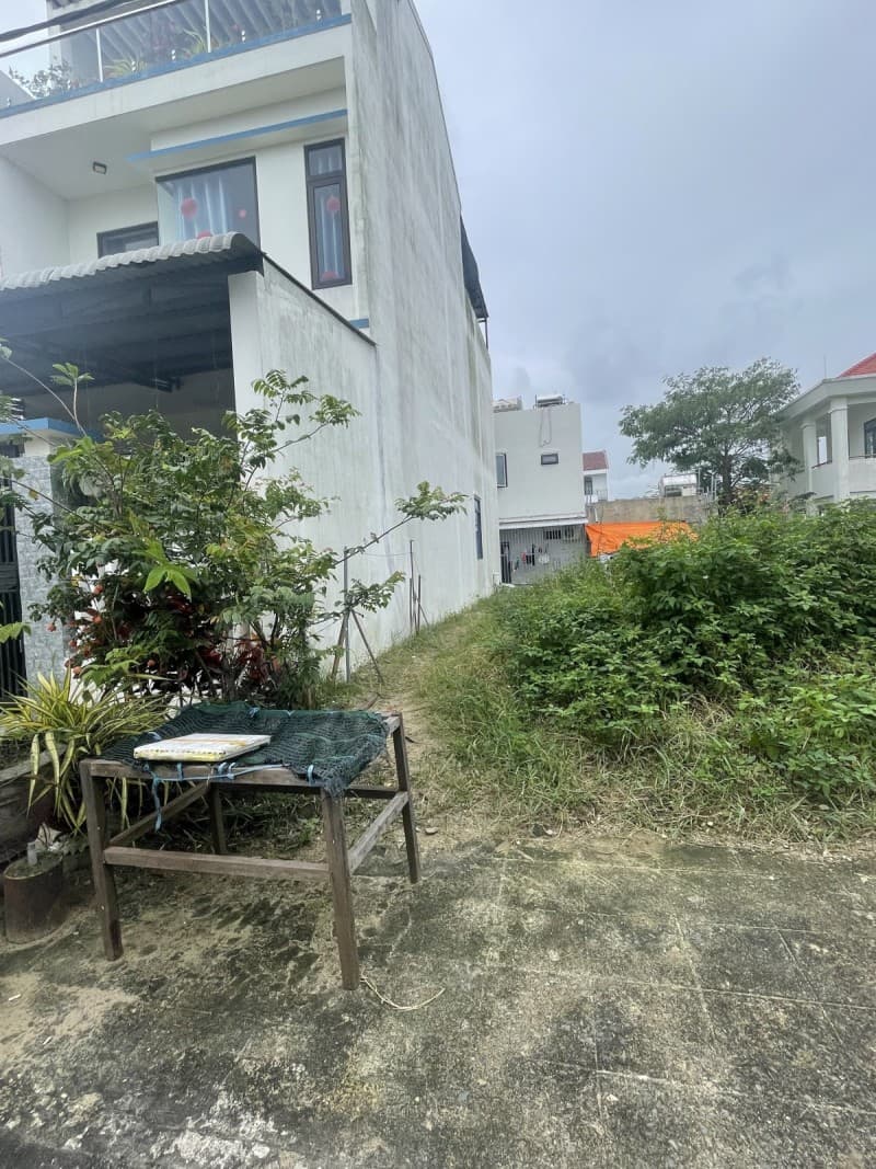 Đất 125m² mặt tiền 6.95m Đường Tuy Nhạc, Hội An — gần biển, gần trường học, tiềm năng kinh doanh, mặt tiền đường lớn