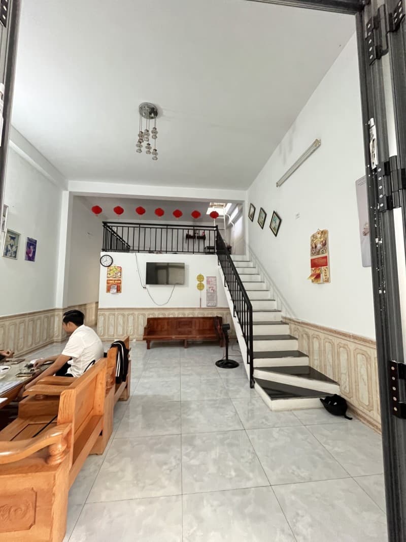 Nhà 2 tầng 90m² mặt tiền 5.2m Âu Cơ, Liên Chiểu — gần chợ, gần bệnh viện, tiềm năng tăng giá, có dòng tiền