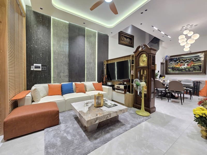 Nhà 50m² (5.3x9.4) Núi Thành Liên Chiểu — view đẹp