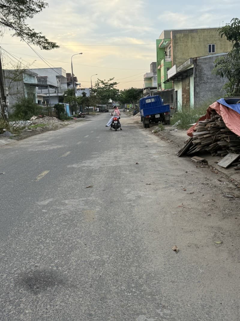 Đất 120m² mặt tiền 6m , Điện Bàn — gần bệnh viện, tiềm năng kinh doanh, mặt tiền đường lớn, ô tô đỗ cửa