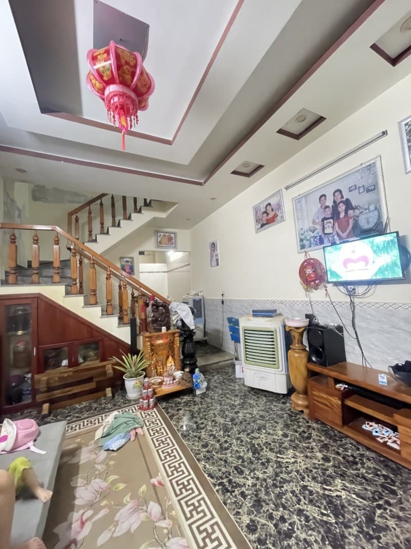 Nhà 2 tầng 204m² mặt tiền 11m Chế Lan Viên, Ngũ Hành Sơn — ô tô đỗ cửa, có dòng tiền