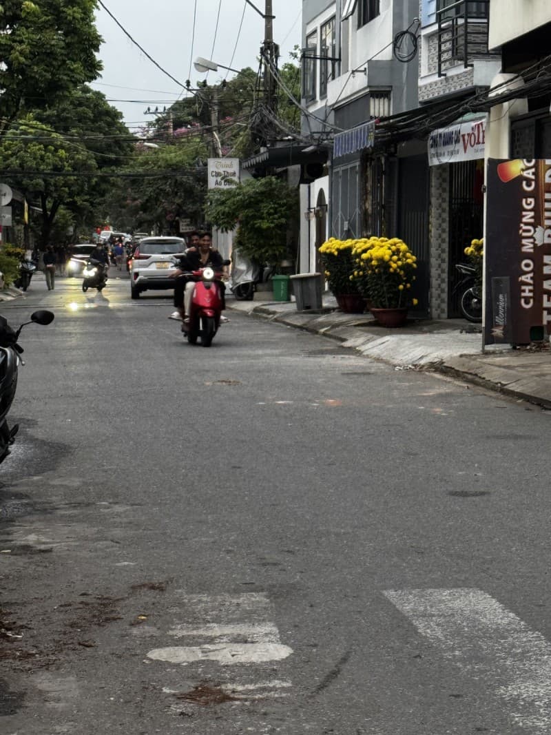 Nhà 2 tầng 1m² mặt tiền 10m An Trung Đông, Sơn Trà — gần biển, gần chợ, tiềm năng kinh doanh, ô tô đỗ cửa