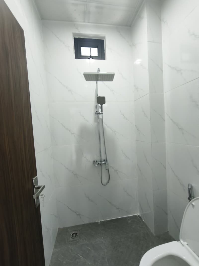 Nhà 3 tầng 77m² mặt tiền 5m Hòa Minh 14, Liên Chiểu — gần biển, gần chợ, gần trường học, mặt tiền đường lớn