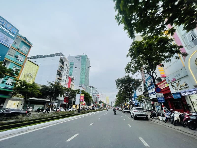 Nhà 5 tầng 106m² mặt tiền 4.5m Nguyễn Văn Linh, Thanh Khê — tiềm năng kinh doanh, mặt tiền đường lớn, ô tô đỗ cửa, có dòng tiền