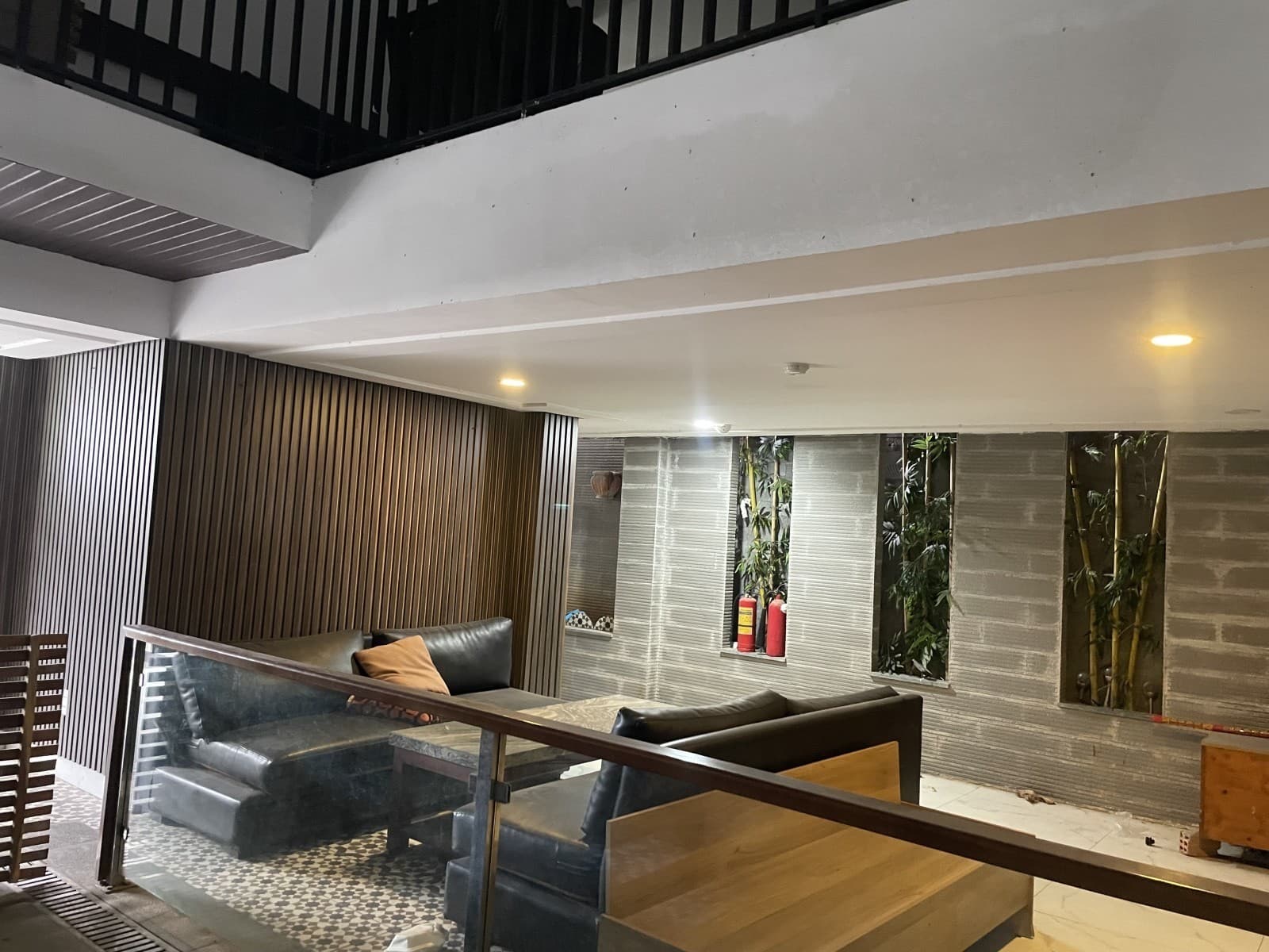 Nhà 6 tầng 257m² mặt tiền 8m Mỹ Đa Đông 12, Ngũ Hành Sơn — gần biển, tiềm năng kinh doanh, mặt tiền đường lớn, ô tô đỗ cửa