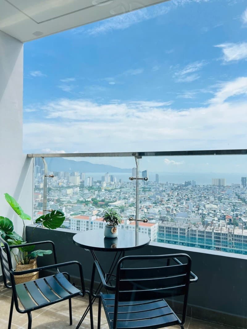 Căn hộ 78.4m² MONARCHY, Sơn Trà — gần biển, mặt tiền đường lớn, ô tô đỗ cửa, có dòng tiền