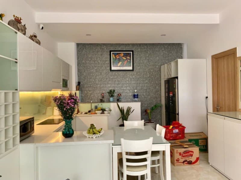 Nhà 3 tầng 78m² mặt tiền 5m Nguyễn Tuân, Sơn Trà — gần chợ, tiềm năng kinh doanh, mặt tiền đường lớn, tiềm năng tăng giá