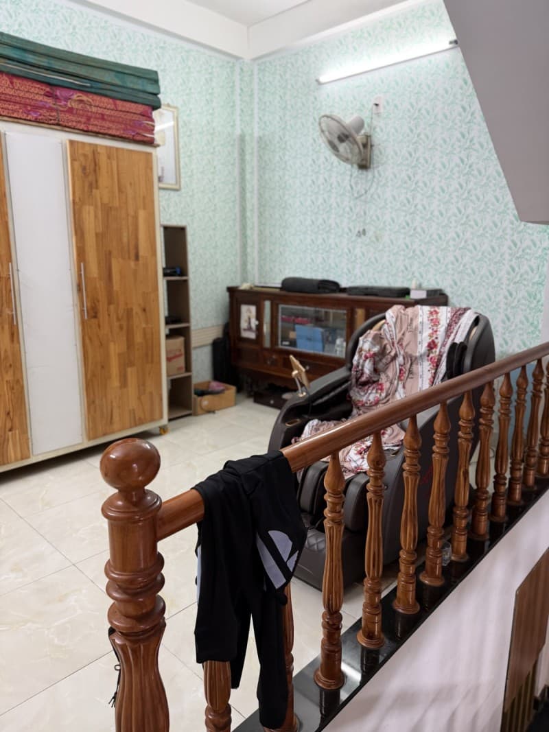 Nhà 131m² (4.8x27.3) mặt tiền Ngô Thì Sĩ Ngũ Hành Sơn — gần biển, kinh doanh tốt