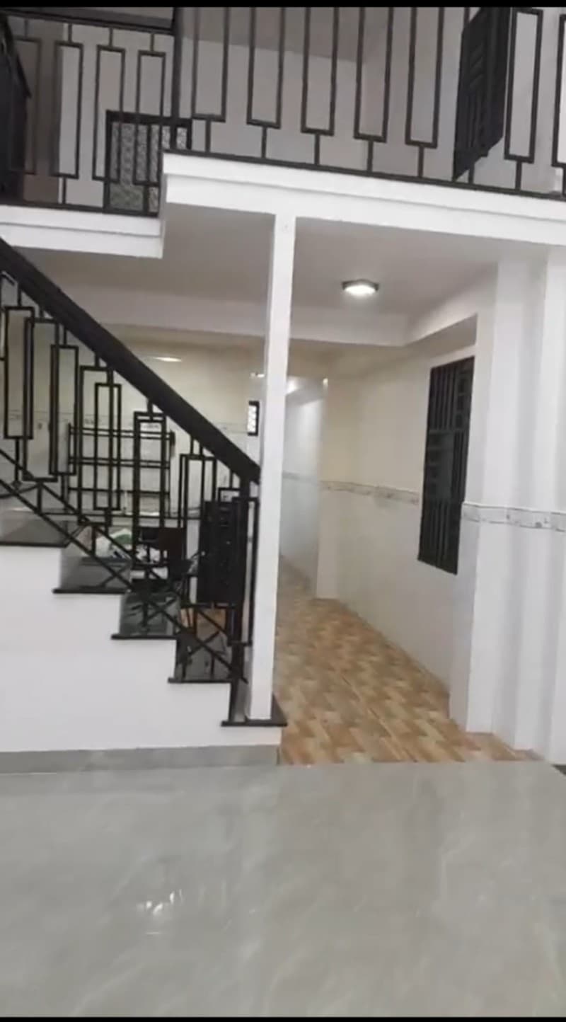 Nhà 2 tầng 71m² mặt tiền 4.5m Cách Mạng Tháng 8, Cẩm Lệ — gần chợ, gần trường học, ô tô đỗ cửa