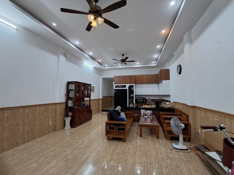 Nhà 2 tầng 90m² mặt tiền 5m Bùi Giáng, Cẩm Lệ — gần chợ, gần trường học, tiềm năng kinh doanh, mặt tiền đường lớn