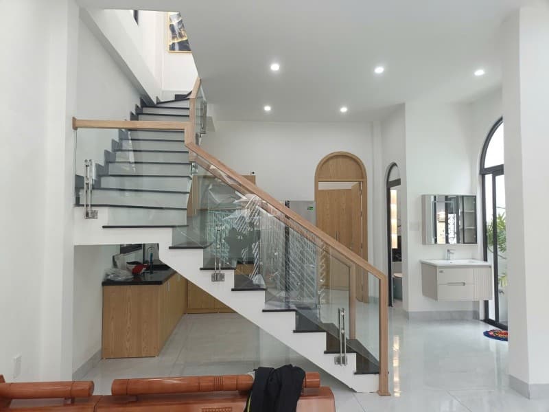 Nhà 2 tầng 87m² mặt tiền 7m Trần Cao Vân, Thanh Khê — gần biển, gần chợ, gần trường học, gần bệnh viện