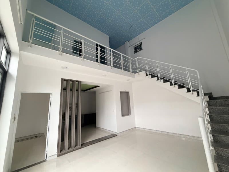 Nhà 2 tầng 60m² mặt tiền 7m Trần Đình Tri, Liên Chiểu — gần biển, ô tô đỗ cửa, tiềm năng tăng giá, khai thác du lịch