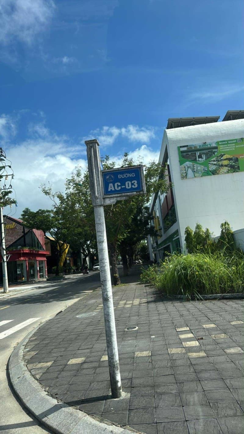 Đất 120m² mặt tiền 5m khu B2-11 Golden Hills City, Liên Chiểu — gần biển, tiềm năng kinh doanh, mặt tiền đường lớn, ô tô đỗ cửa