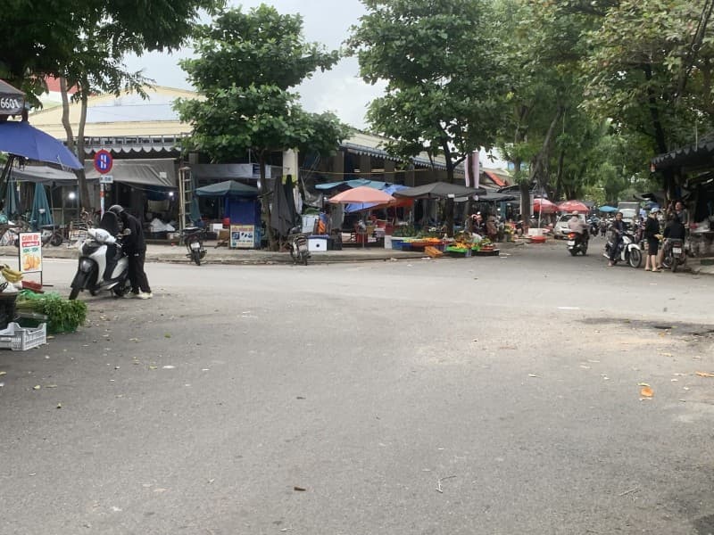 Nhà 3 tầng 100m² mặt tiền 5m Lưu Hữu Phước, Sơn Trà — gần biển, gần chợ, gần trường học, tiềm năng kinh doanh