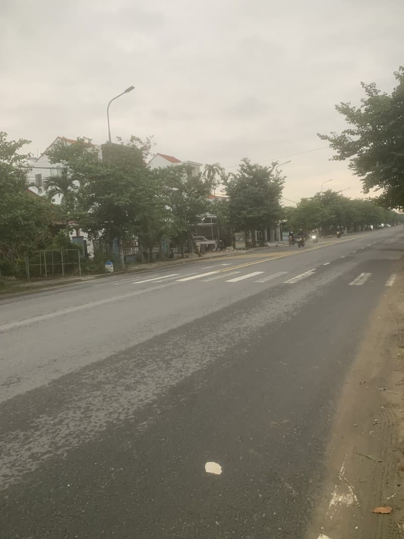 Đất 100m² mặt tiền 5m NGUYỄN TẤT THÀNH, Hội An — tiềm năng kinh doanh, mặt tiền đường lớn, đường 24m, tiềm năng tăng giá